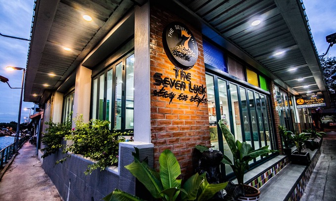 Khlong Maha Nak Hotel | The Seven Luck