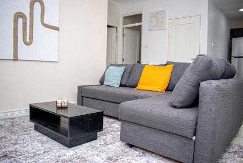 New Kingston Apartment | The Soul of Kingston Chic 2BR Condo with Pool and GYM