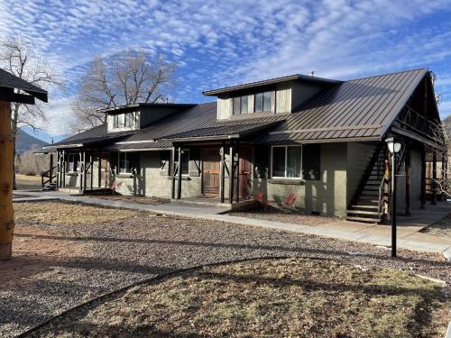 South Fork Cabin | The Spruce Lodge