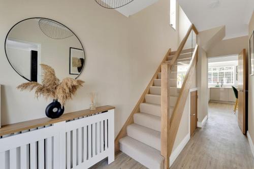 Plymouth Apartment | The Squirrels