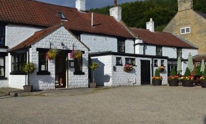 Wass House | The Stapylton Arms