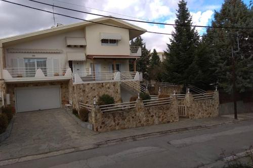 Kozani Apartment | THE STONE HOUSE