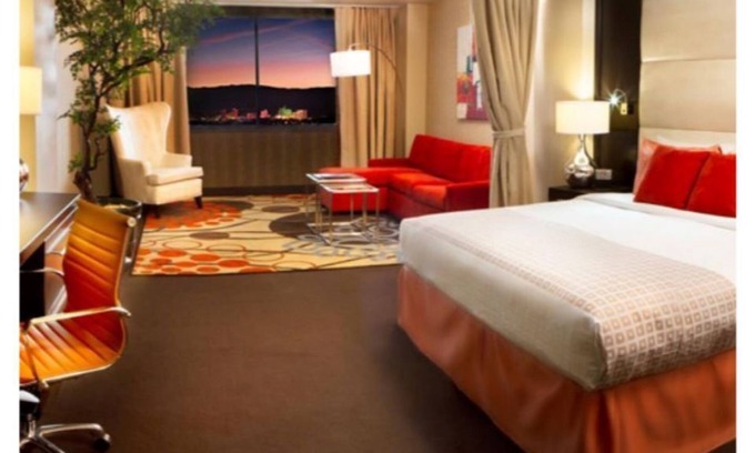 Reno House | The Summit Queen of Reno