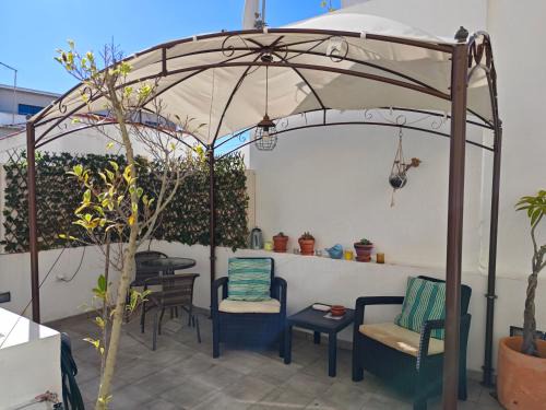 Se House | The Sunny Cottage by Freetimealgarve