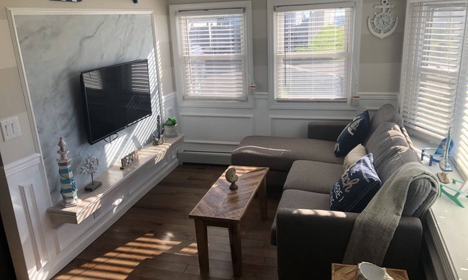 Ocean Bluff-Brant Rock House | "The SUNSET BEACH PLACE"