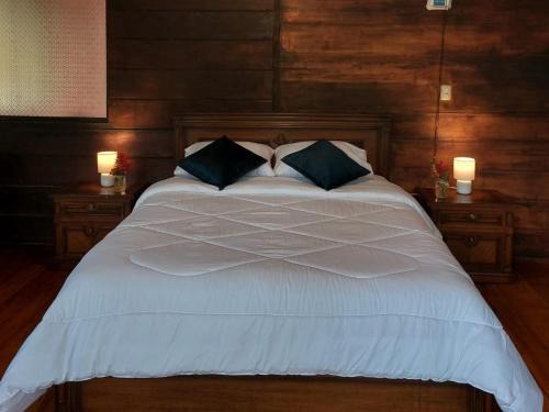 Mindo Hotel | The Temple II, Mindo