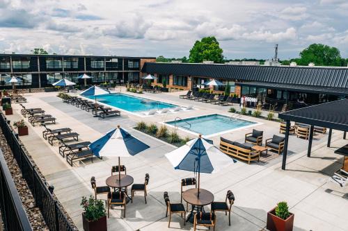Bardstown Hotel | The Trail Hotel