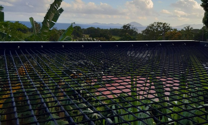 Capesterre-Belle-Eau Ski Chalet | The tree house