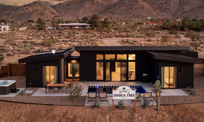 Joshua Tree House | The Tree House: In-Ground Pool w/Hot Tub