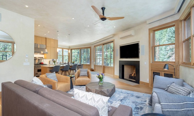 Telluride House | THE TRIBUTARY- Downtown Location Close to Skiing, Shops & Restaurants