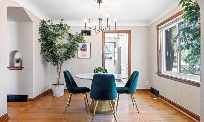 St. Louis House | The Urban Nest – Your St. Louis City Retreat!