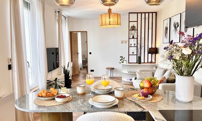 Bry-sur-Marne Apartment | The Van Gogh Appart 3'RER 11'Paris 23'Disney