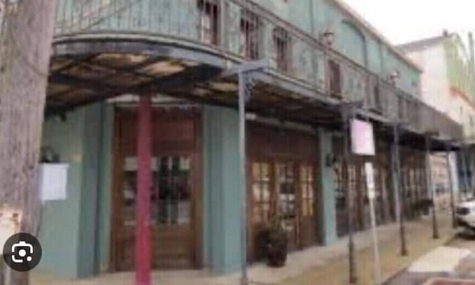 Ellisville Apartment | The Varsity in Historic Ellisville