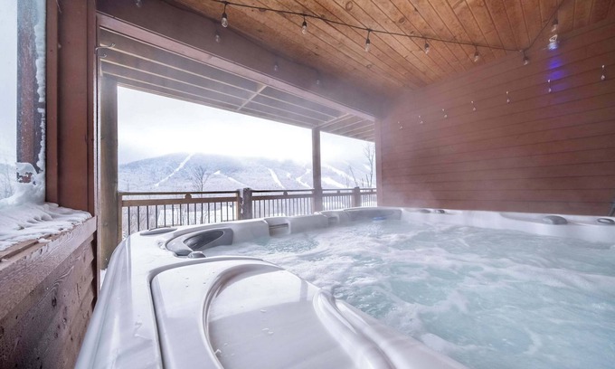 Saint-Philemon Ski Chalet | The Villa du Sud - Spa and Sauna