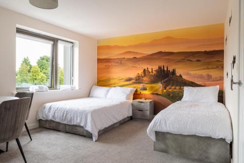 Upton Hotel | The Voyager