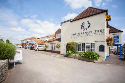 North Petherton Hotel | The Walnut Tree Hotel