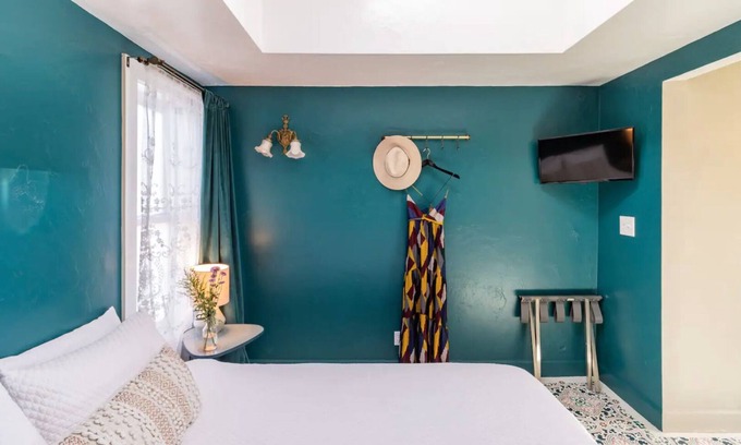 Petaluma Apartment | The Water Tower on 7th Street