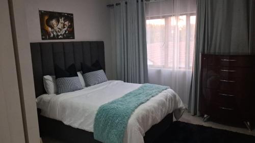Greater Johannesburg Metropolitan Area Apartment | The Weavers Nest Apartment