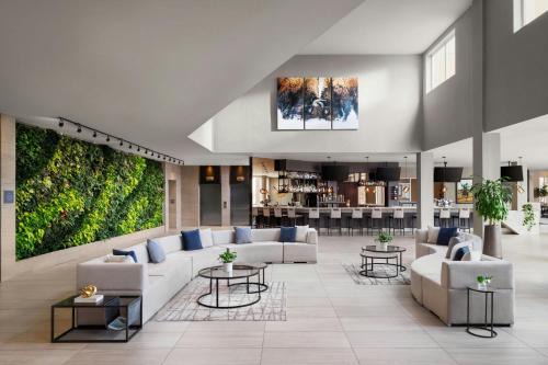 Calgary Hotel | The Westin Calgary Airport