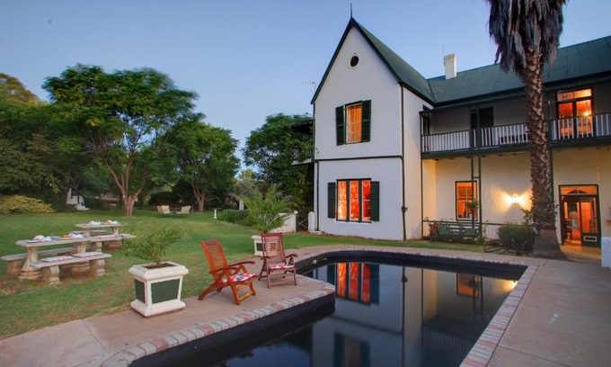 Willowmore House | The Willow Historical Guest House