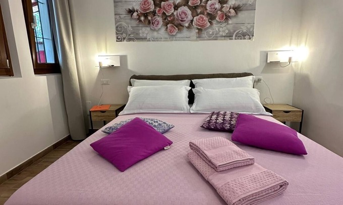 Oltretorrente House | The Wisteria