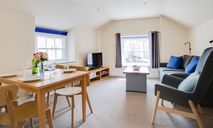 Swanage Apartment | The Yardarm - One Bedroom Apartment, Sleeps 4