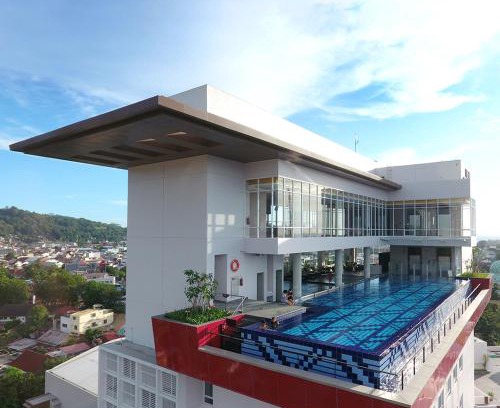 Padang Hotel | The ZHM Premiere Padang