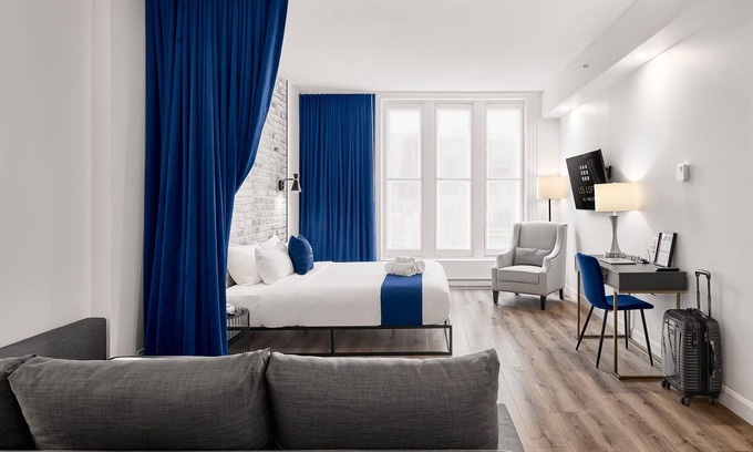 La Cite-Limoilou Apartment | Theater Lofts | Quebec, 405