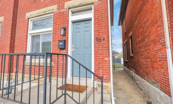 Italian Village Apartment | This apartments is centrally located making it convenient and enjoyable stay!