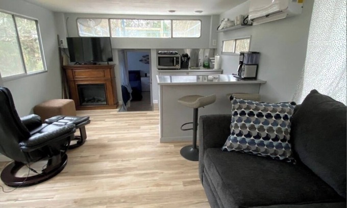 Elberton Boat Rental | This Boat Don't Float! A Refurbished 50 ft House boat