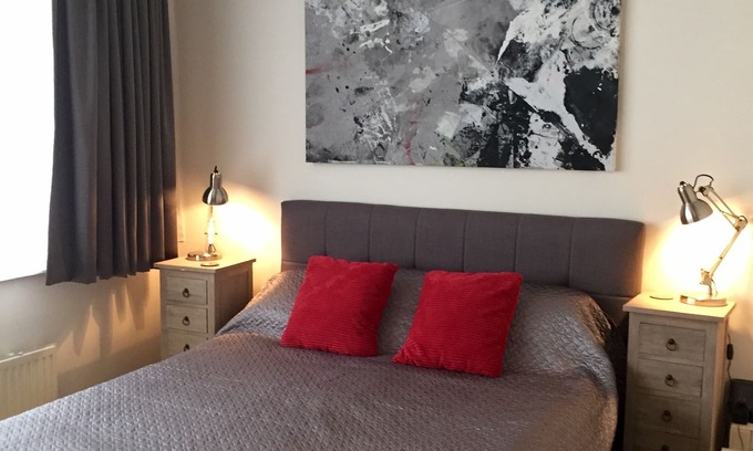 Centrum Apartment | This gem of a townhouse is in the heart of the city: simply walk everywhere!