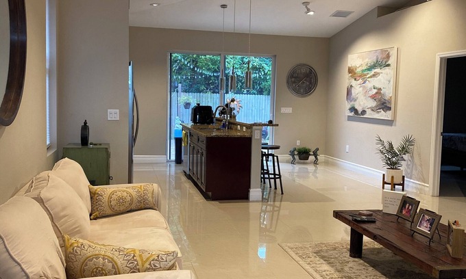 Southwest House | This unique place has a style all its own. Located in the heart of WPB
