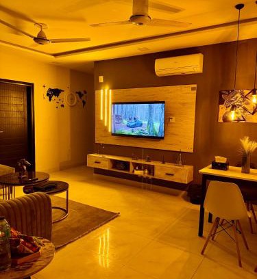 Lahore Apartment | Three Bed Luxury Apartment POOL GYM CINEMA
