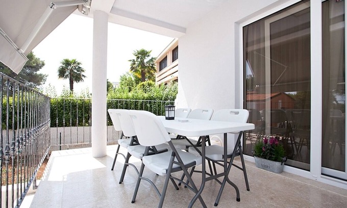 Borik Apartment | Three bedroom apartment with terrace Rovinj (A-3393-a)
