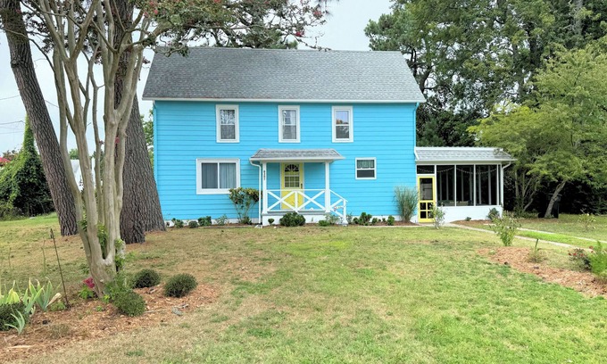 Deep Hole House | Three Pines - Newly Renovated - Single Family Home