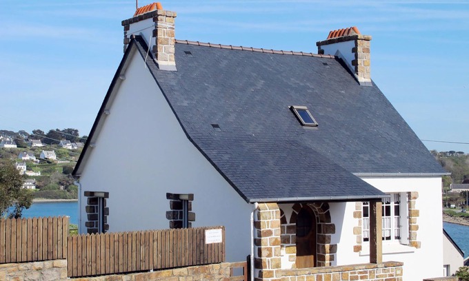 Plougasnou House | Ti an Aod by Interhome