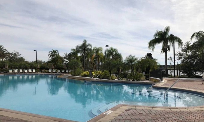 Florida Central Atlantic Coast Cottage | Tidecrest 144 · 3 Suites Near Convention, Universal, Disney