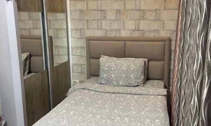 Ash Shumaysani Apartment | Tidy, central cozy apartment!