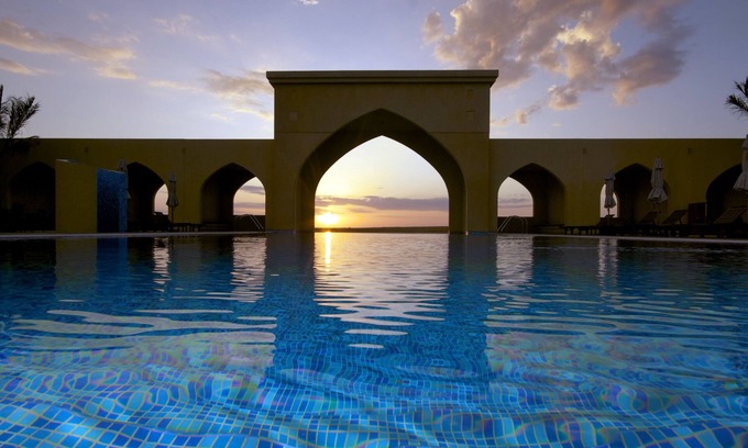 Madinat Zayed Hotel | Tilal Liwa Desert Retreat