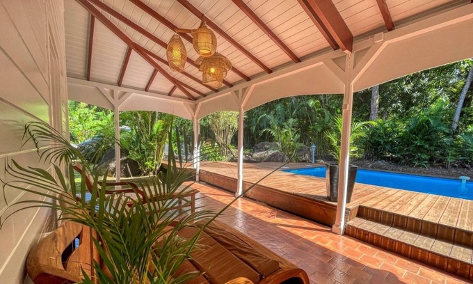 Cafeiere Villa | Tilamp Tilamp - Family Creole Villa Rental