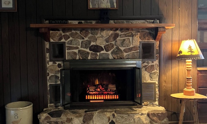 Stambaugh House | Timber Ridge Farm - Guest House - located on a 400 acre estate near Iron River