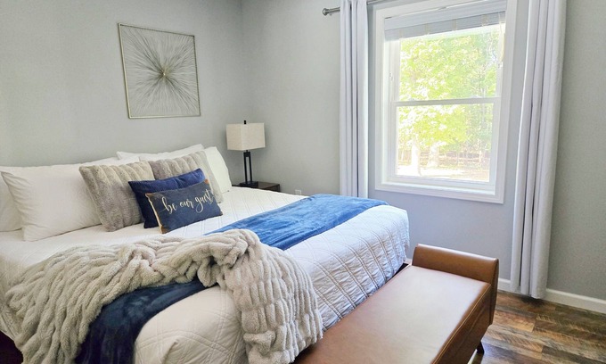 Forest House | Timber View Haven 10 Min LU & LYH Firepit Patio Playset