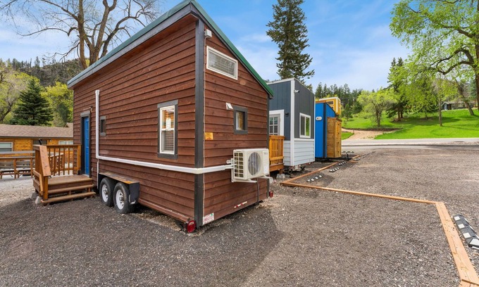 Poudre Park House | Tiny 4- Mt. McConnell