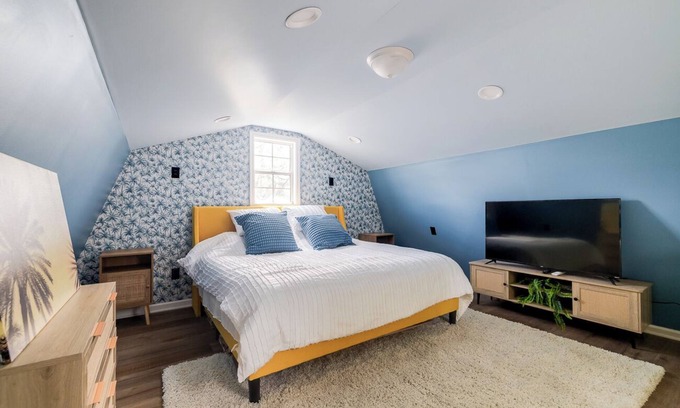 Brunswick House | Tiny House 20 Mins from Beach