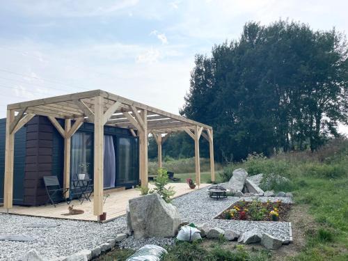 Turany Apartment | Tiny House with Mountain Views
