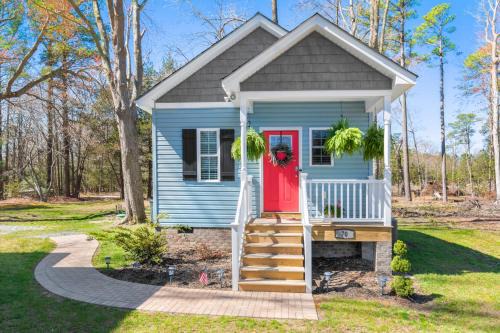 Deltaville House | Tiny Luxury Studio GuestHouse in Deltaville