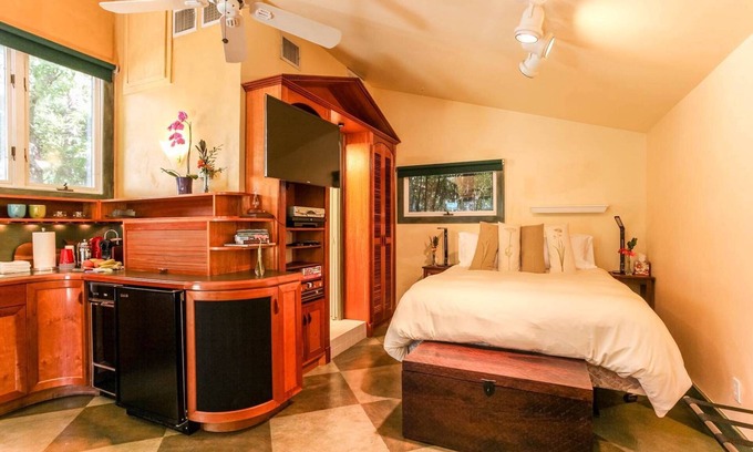 Clarksville House | Tiny Tasteful 2