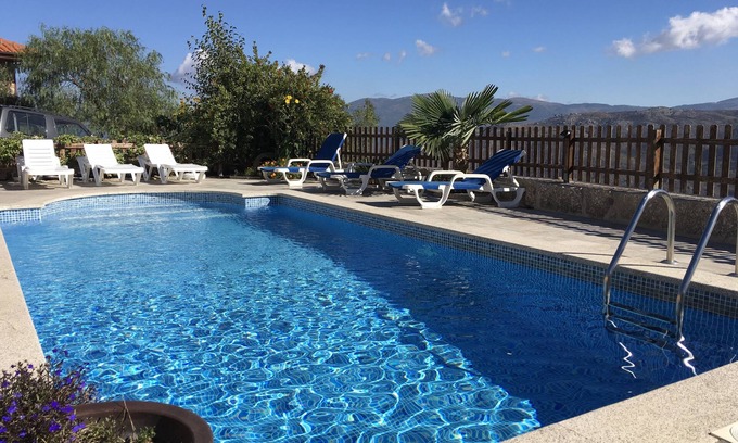 Guilhofrei Cottage | Tipical Country Side house whith nice landscapes and pool