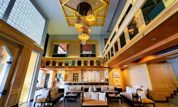 Nai Mueang Hotel | Tohsang Heritage Ubon Hotel