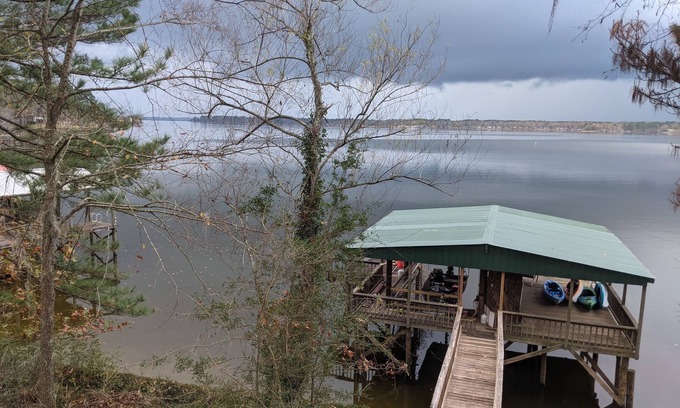 Negreet House | Toledo Bend on Lanana Bay Waterfront Camp Boathouse Dock Subdivision Boat Launch